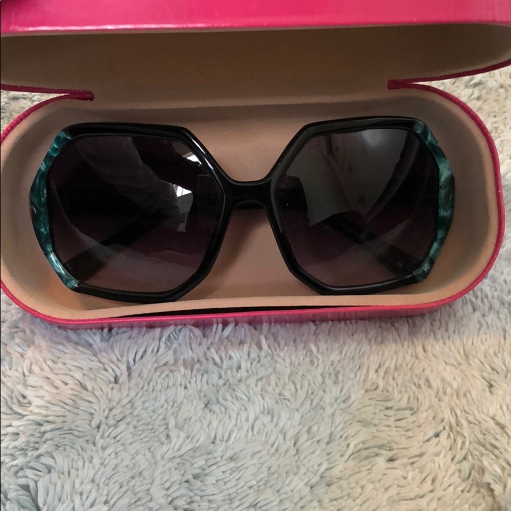 Betsey Johnson sunglasses